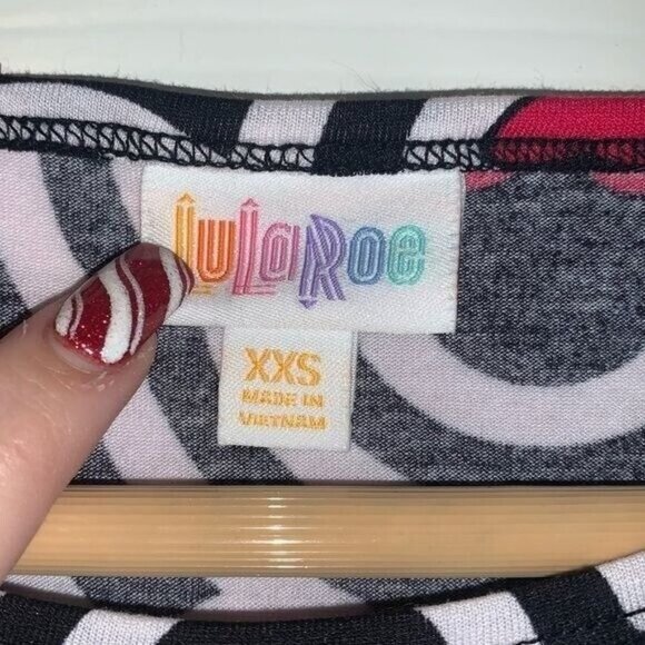 LuLaRoe Disney Minnie Mouse Irma Oversized Pullover Short Sleeve Shirt size XXS - Picture 5 of 6